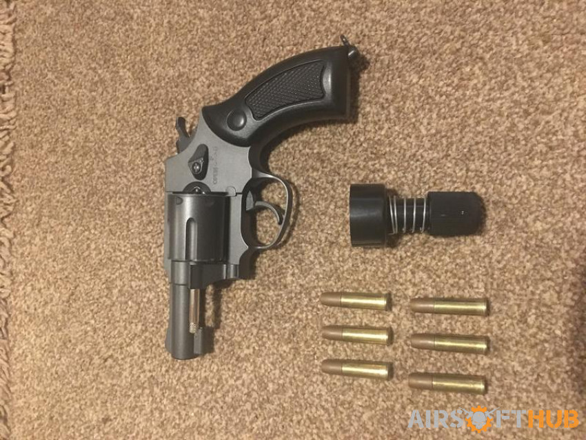 G & G Snub Nose Revolver CO2 - Used airsoft equipment