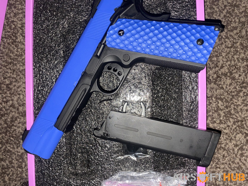 Raven 1911 MEU Two Tone - Used airsoft equipment