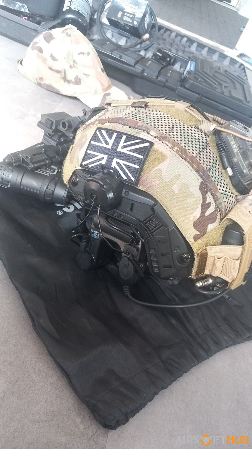 Full airsoft loadout - Used airsoft equipment