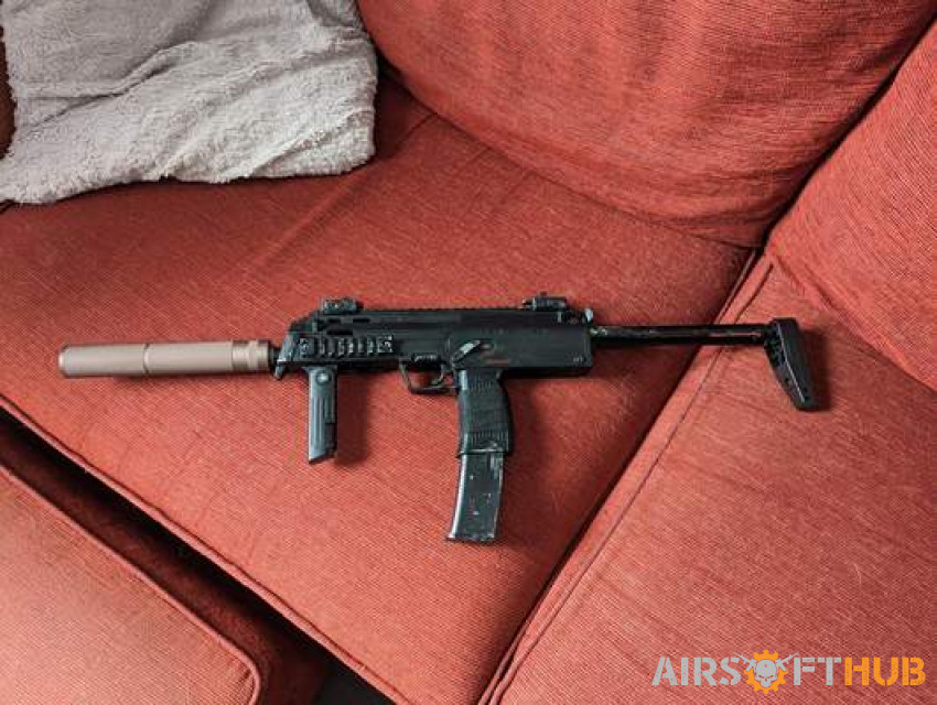 Well R4 (MP7) SMG package - Used airsoft equipment