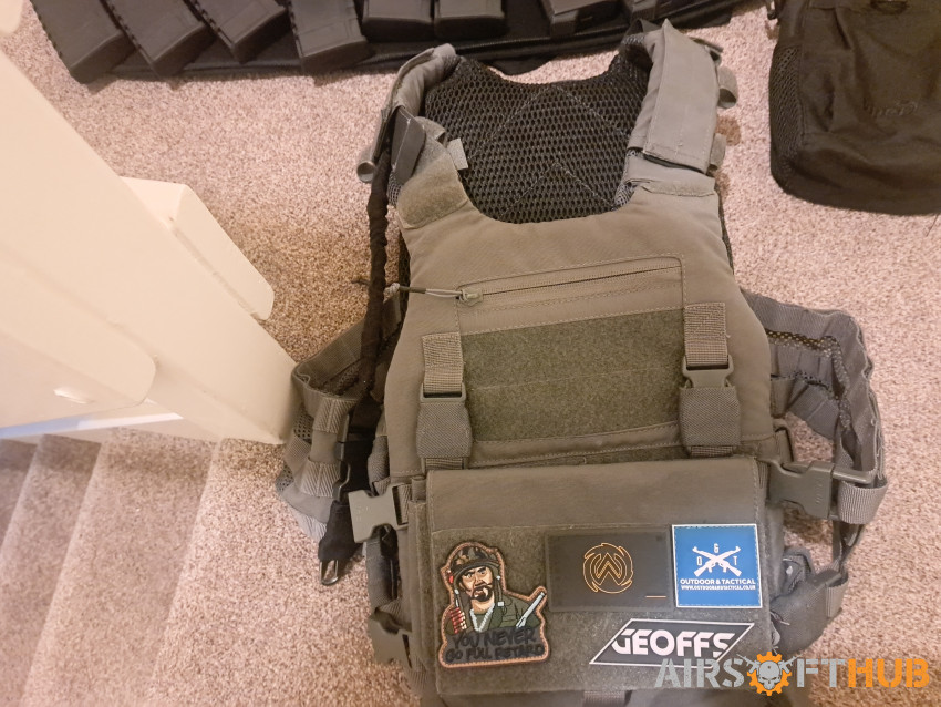 Airsoft Bundle - Used airsoft equipment