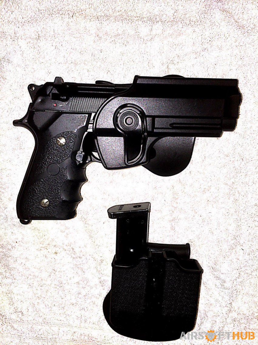 Beretta 92 Airsoft - Used airsoft equipment