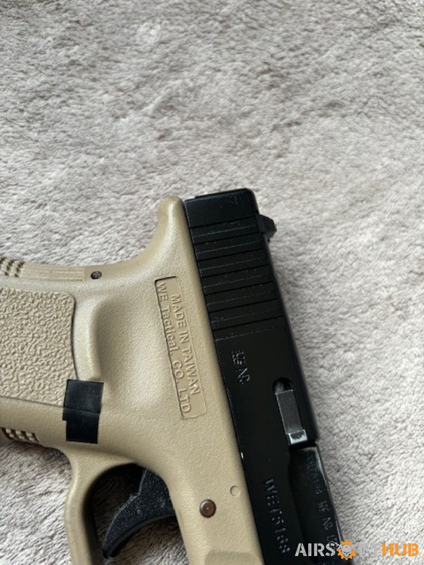 We Glock17 tan - Used airsoft equipment