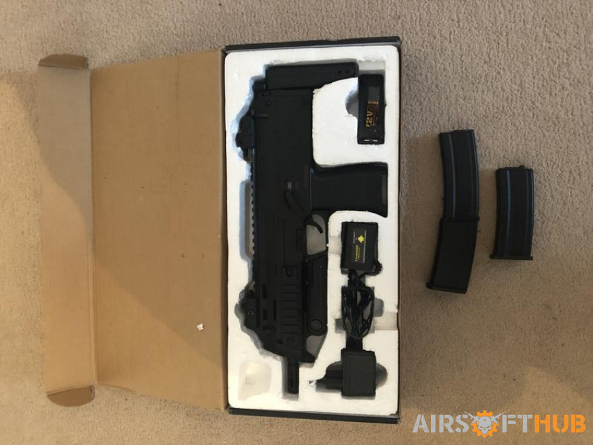 Well Mp7 aeg - Used airsoft equipment