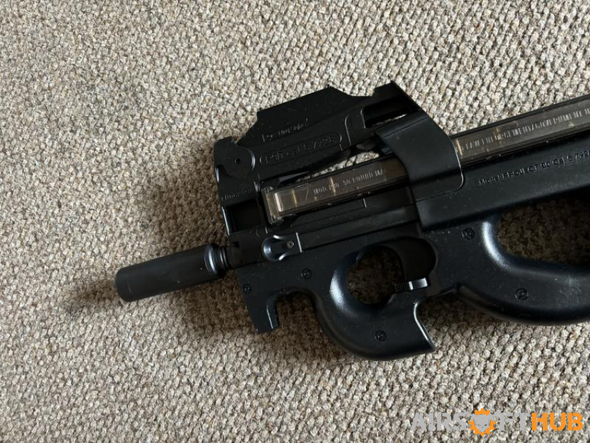 TM P90 - Used airsoft equipment