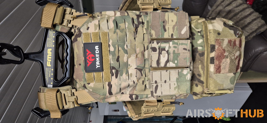 Yakeda QR Plate Carrier - Used airsoft equipment