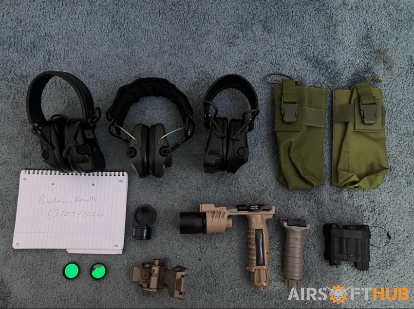 Airsoft Bundle - Used airsoft equipment