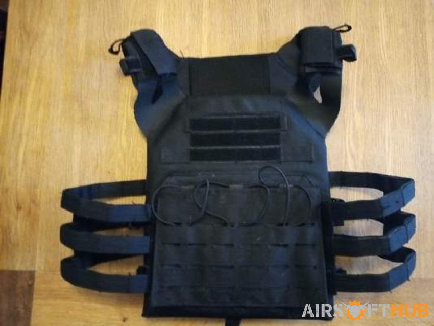 VIPER TACTICAL PLATE CARRIER - Used airsoft equipment