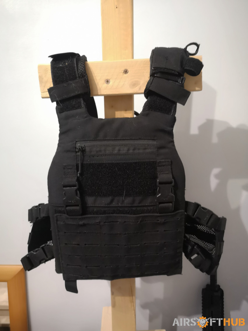 Viper Vx plate carrier and bac - Used airsoft equipment