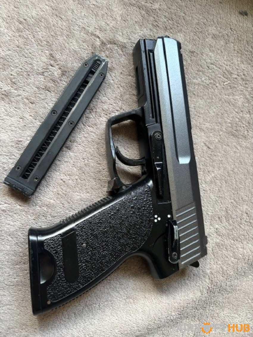 Double Eagle electric pistol - Used airsoft equipment