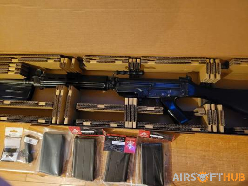 VFC LAR ( FAL GBBR ) - Used airsoft equipment