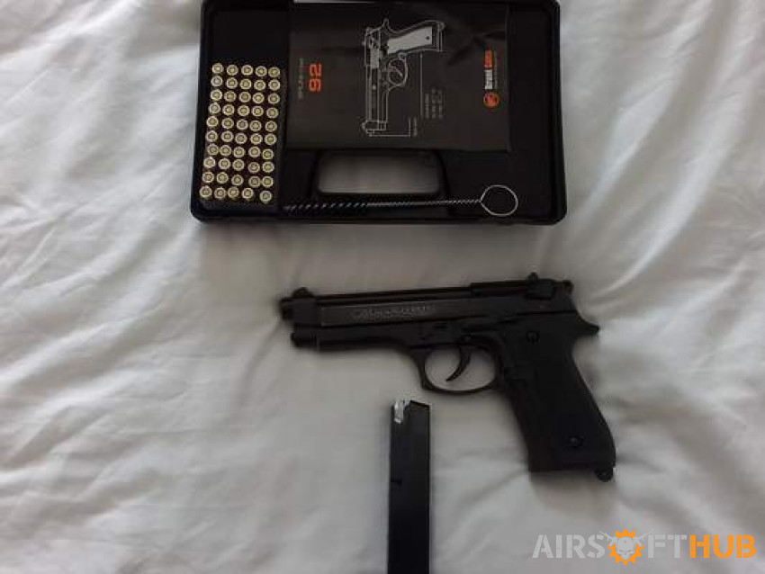 Beretta 92 blank firer - Used airsoft equipment