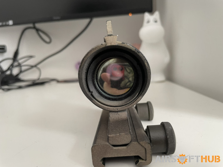 ACOG 1x Scope / Red Dot Optic - Used airsoft equipment