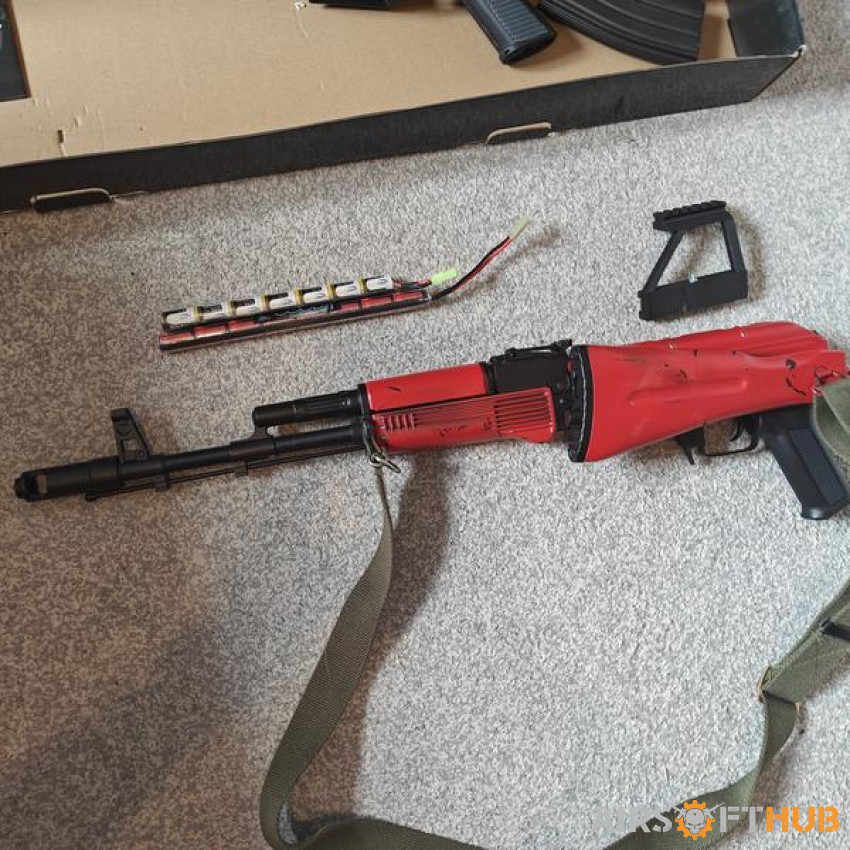 CYMA CM.040C AK Red - Used airsoft equipment