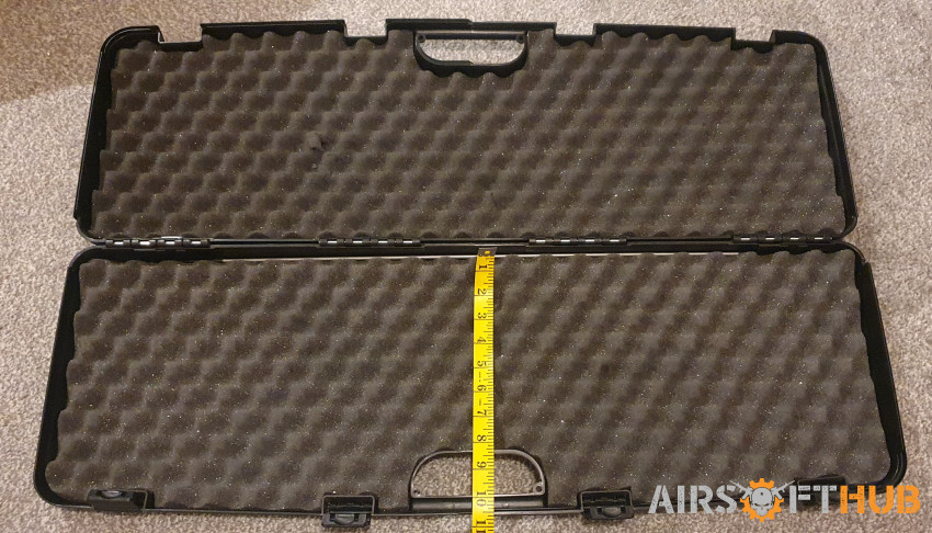 Medium Size Hard Case - Used airsoft equipment