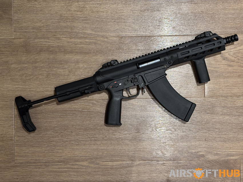 KWA Scarlet 47 AEG - Used airsoft equipment