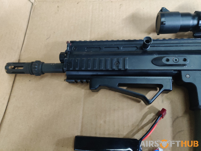 Scar L AEG - battery + mags - - Used airsoft equipment