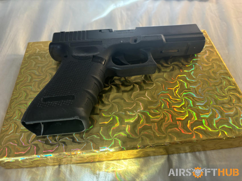 Raven Glock 17 - Used airsoft equipment