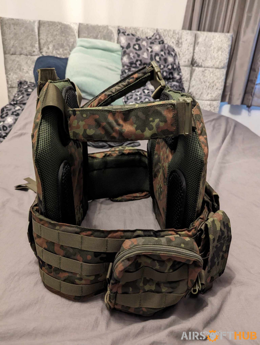 Flecktarn Combat Gear - Used airsoft equipment