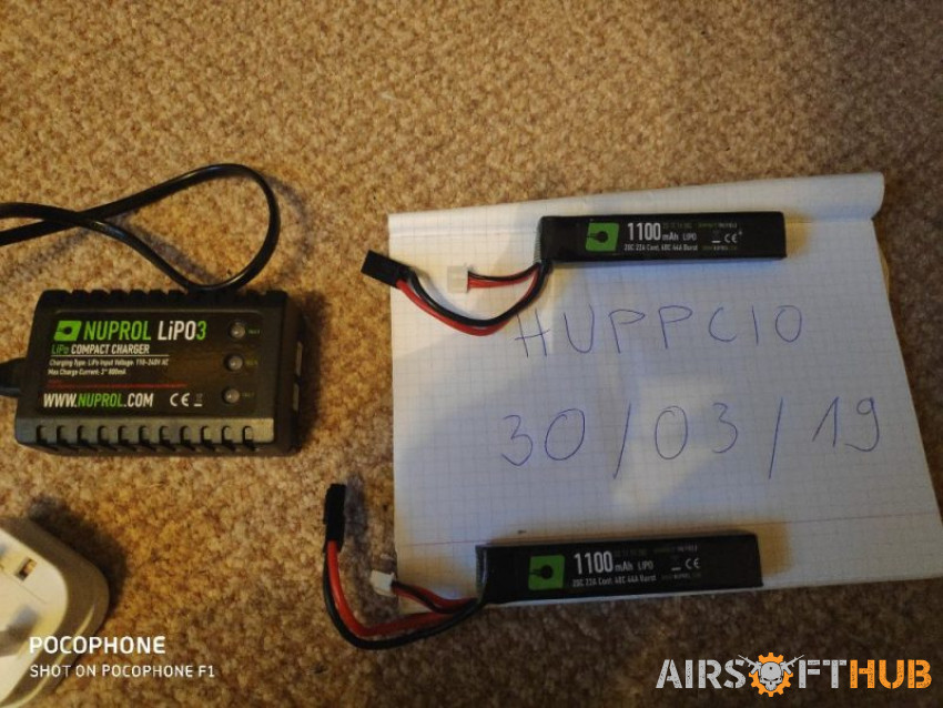 NUPROL LiPO charger and batter - Used airsoft equipment