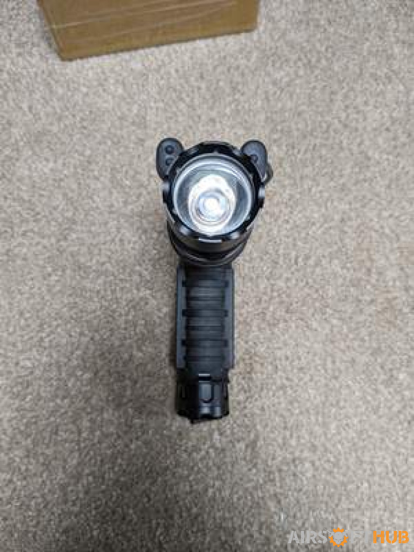 Night evolution Surefire 910a - Used airsoft equipment