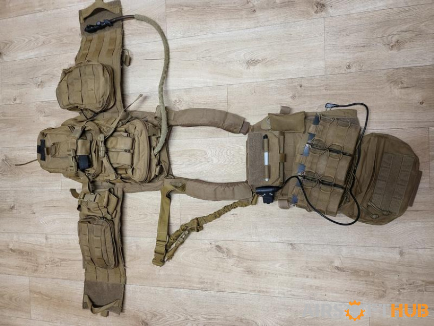 Warrior plate carrier + Belt - Used airsoft equipment