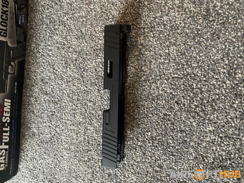 Tokyo Marui Glock 18c Gas - Used airsoft equipment