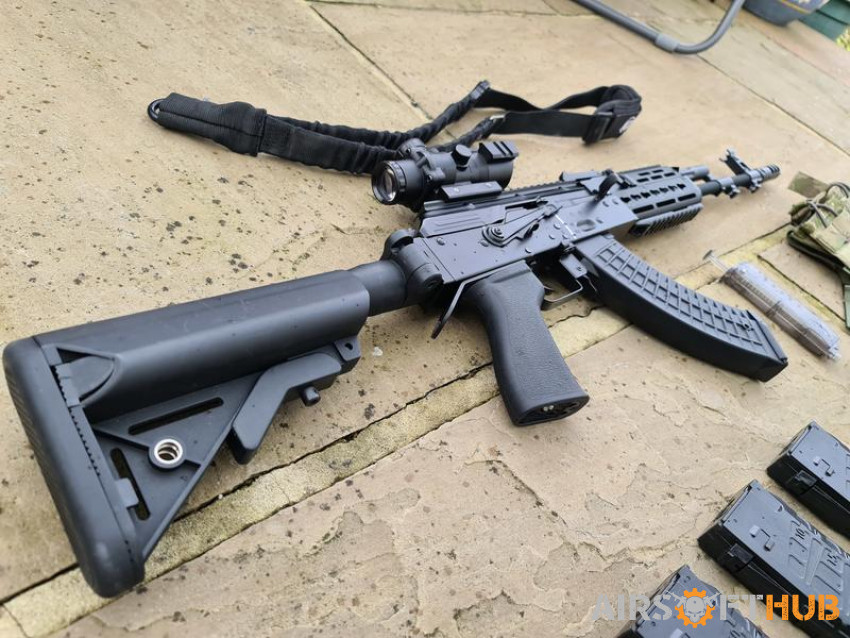 CYMA CM.076B AK Bundle - Used airsoft equipment