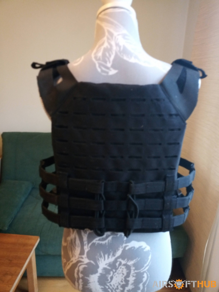 VIPER TACTICAL PLATE CARRIER - Used airsoft equipment