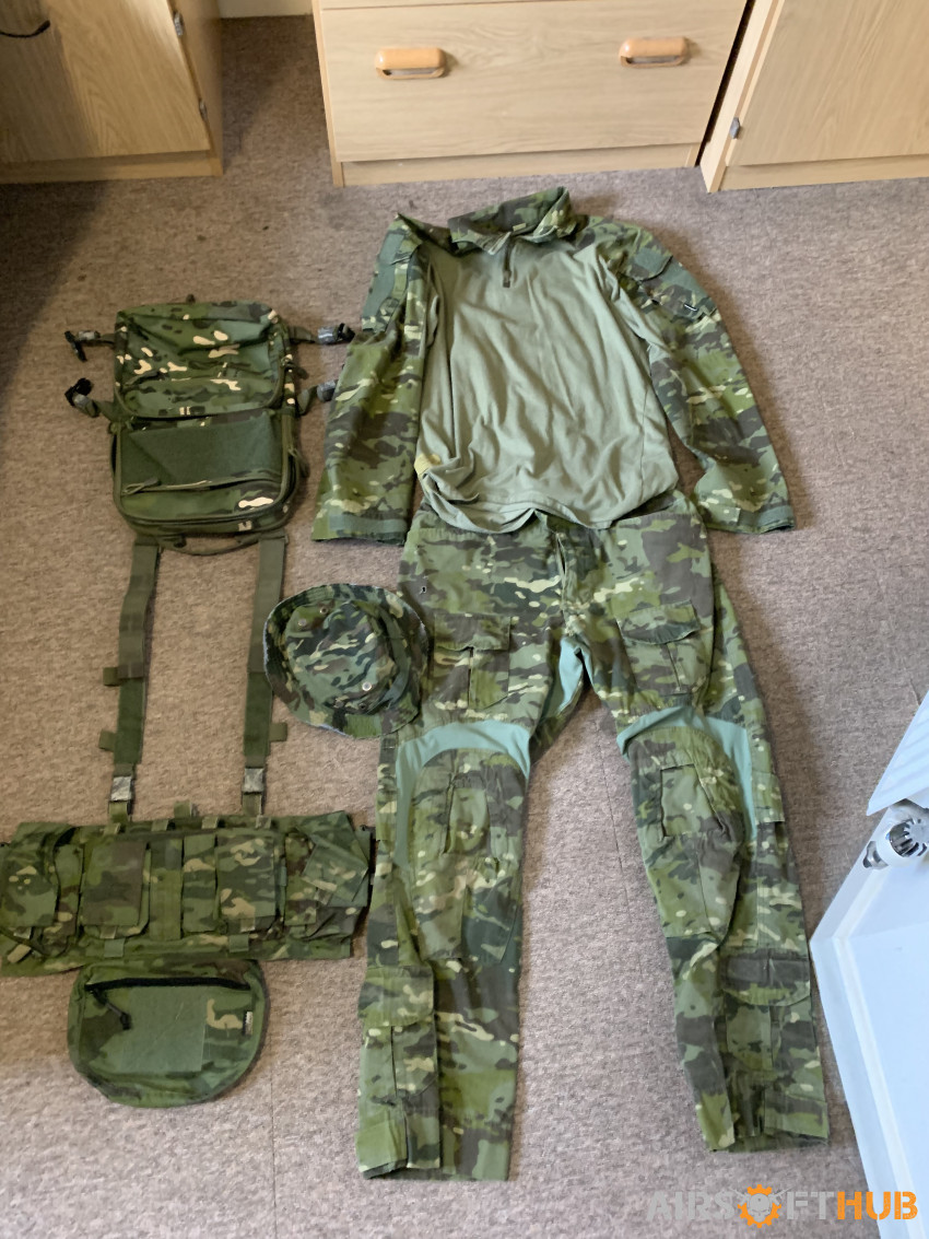 Multicam tropic loadout - Used airsoft equipment