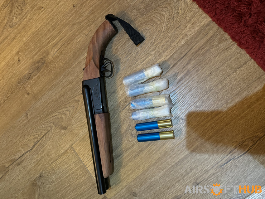 Mad max double barrel shotgun - Used airsoft equipment