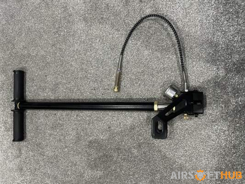 Air tank pump - Used airsoft equipment