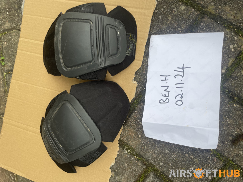 Kneepads - Used airsoft equipment