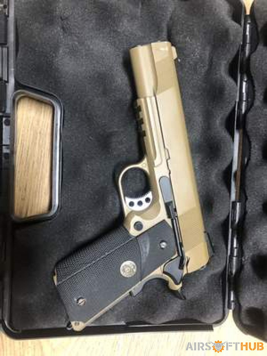 WE MEU TAN 1911 Airsoft Pistol - Used airsoft equipment