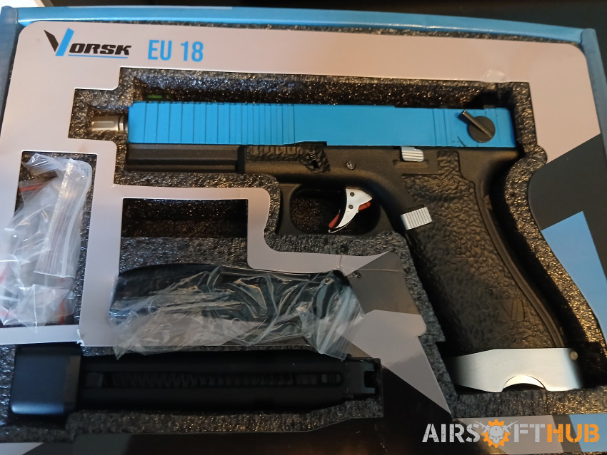 EU18 Glock Two Tone - Used airsoft equipment