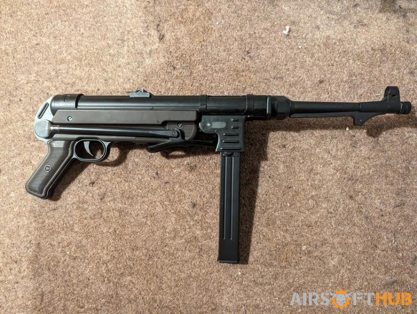 AGM MP40 - Used airsoft equipment