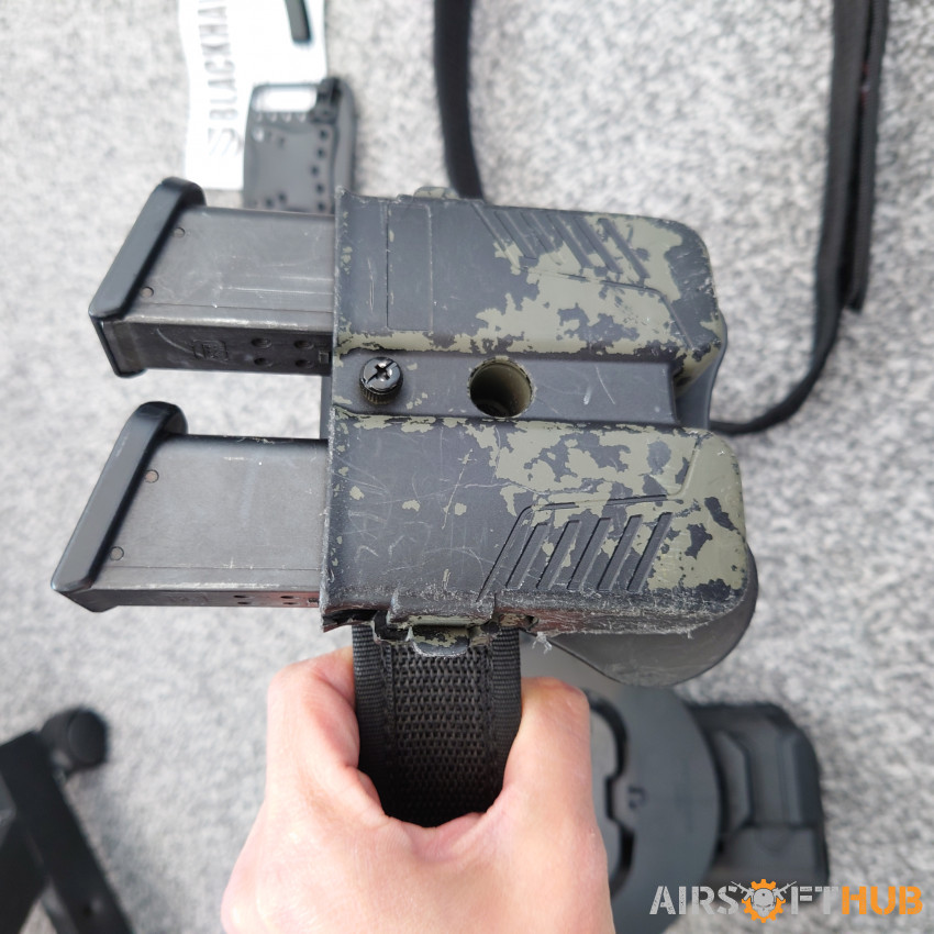 Blackhawk holster set - Used airsoft equipment