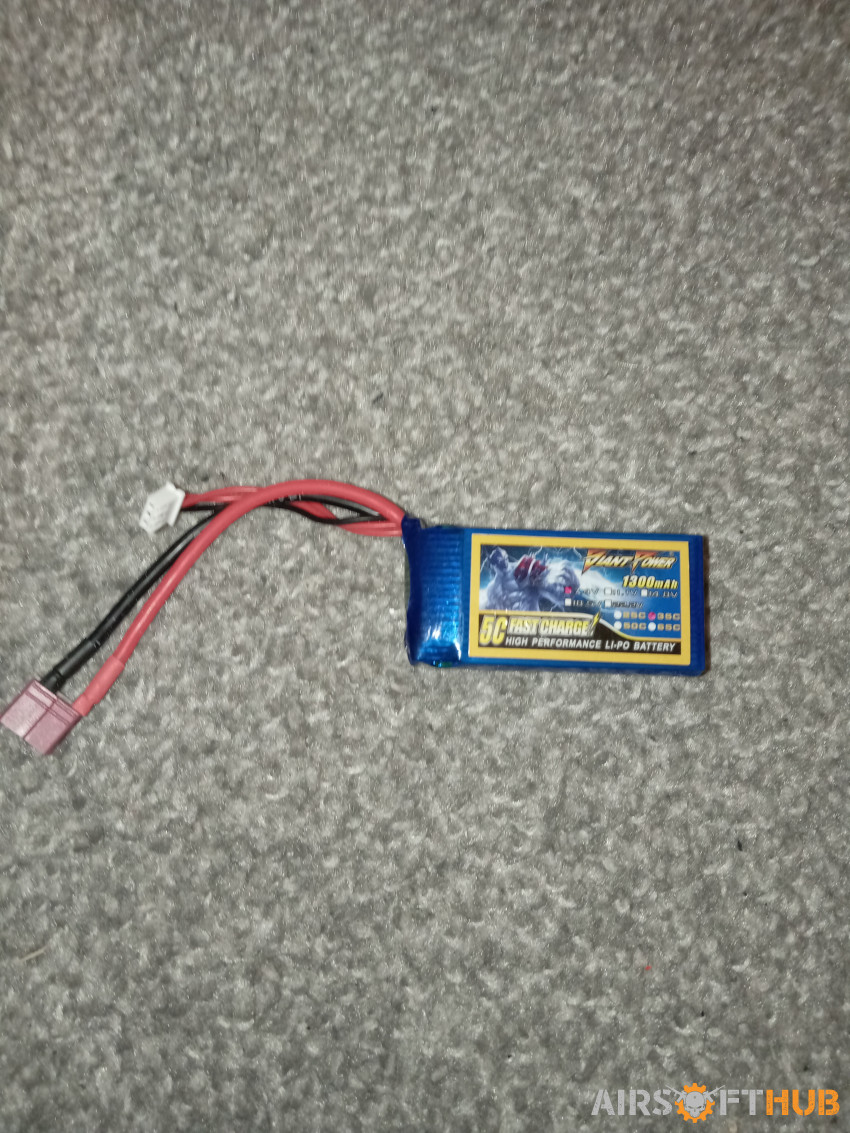 Giant Power 7.4v 1300mAh 35C - Used airsoft equipment