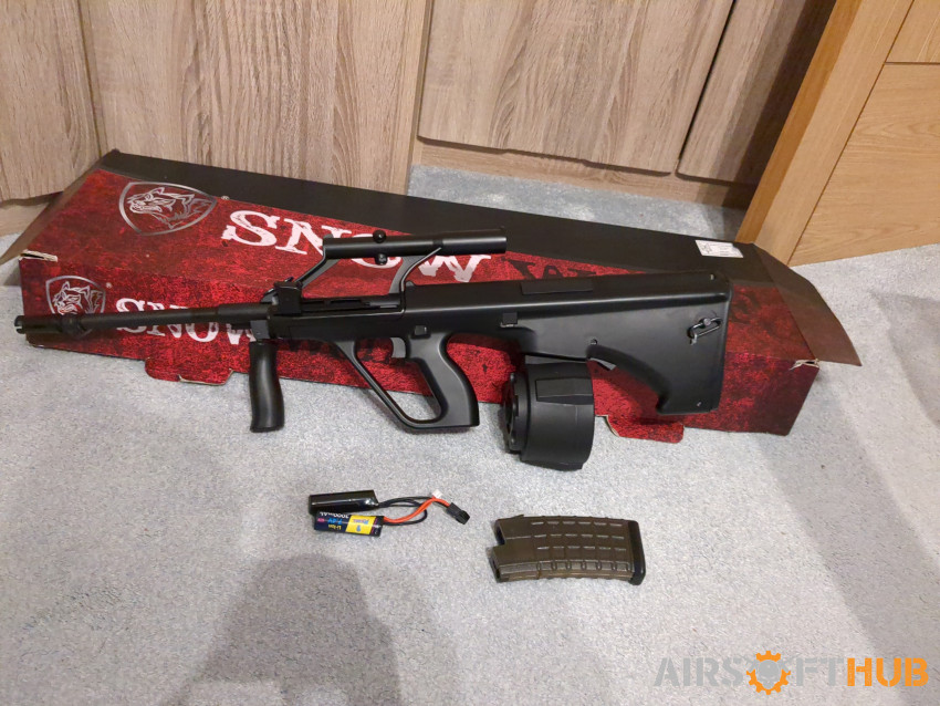 Snow wolf aug A1 - Used airsoft equipment