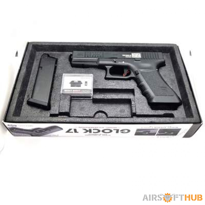 Custom Tokyo Marui Glock 17 - Used airsoft equipment