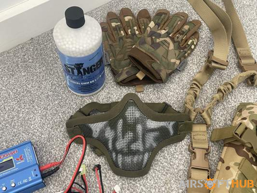 Clothing - Used airsoft equipment