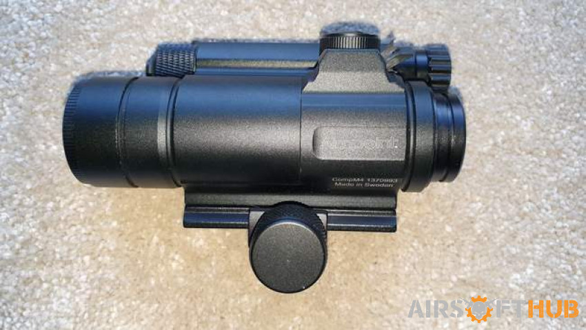 AIMPOINT RED DOT SCOPE - Used airsoft equipment