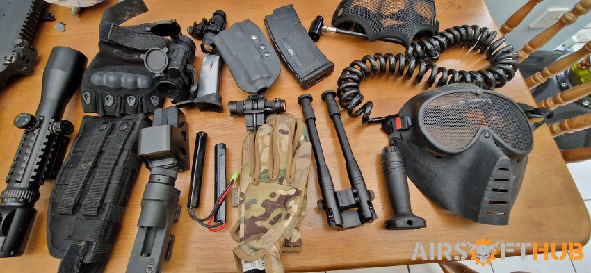 x airsoft sights plus bits and - Used airsoft equipment