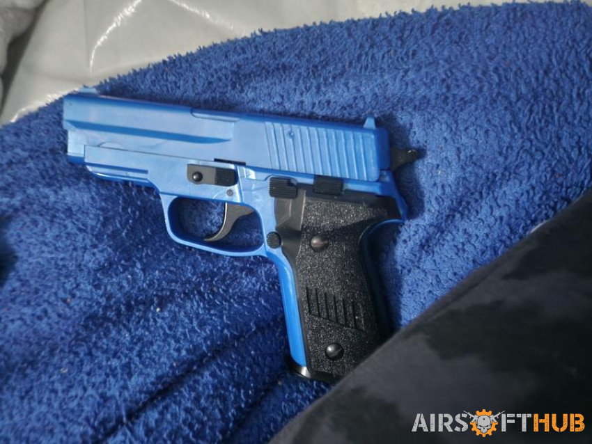 Airsoft gun - Used airsoft equipment