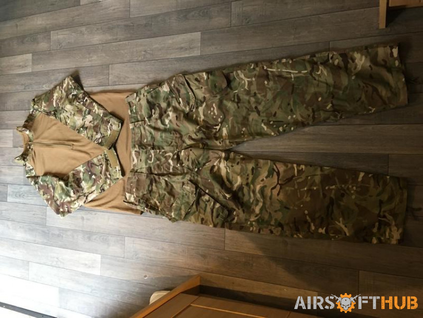 Mtp top and trousers - Used airsoft equipment