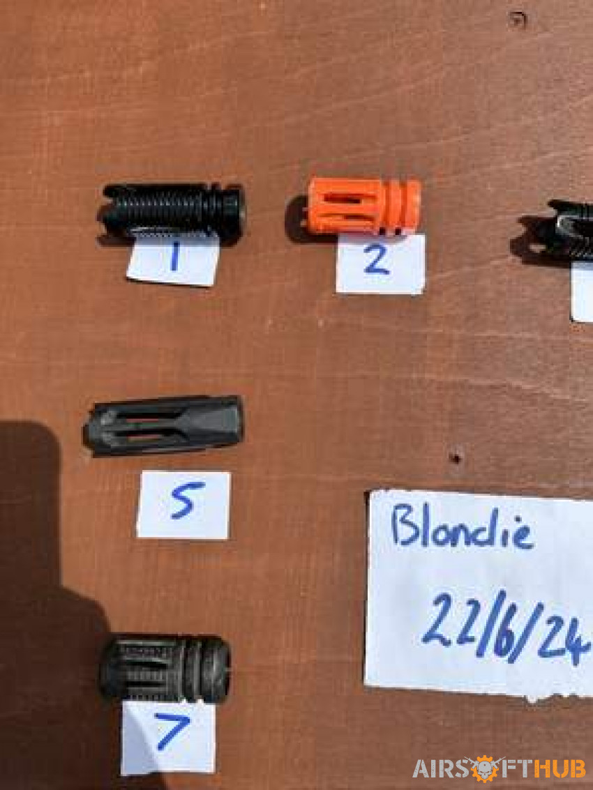 Various parts lot 3 - Used airsoft equipment