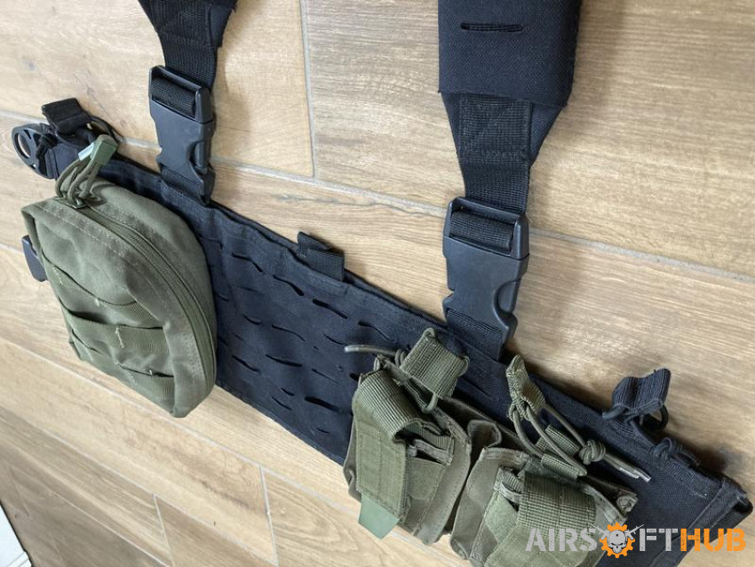 Condor LCS Chest Rig + Pouches - Used airsoft equipment