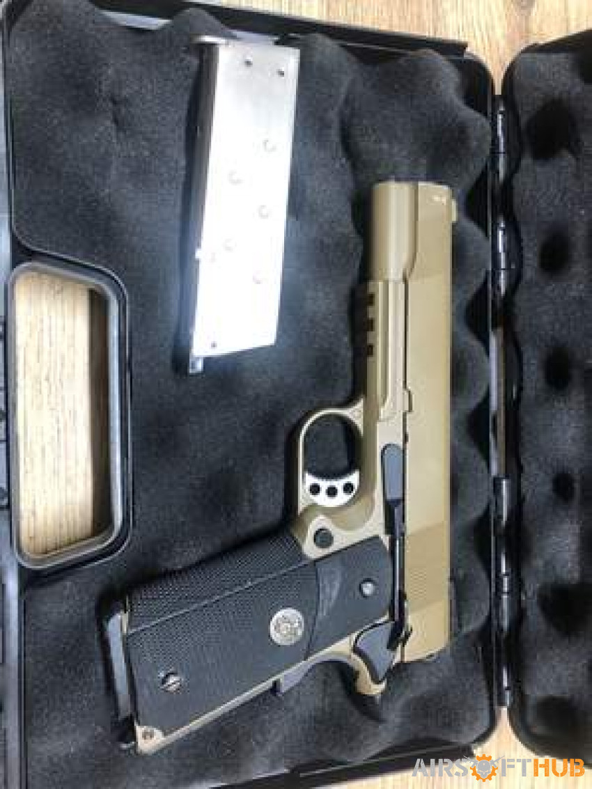 WE MEU TAN 1911 Airsoft Pistol - Used airsoft equipment