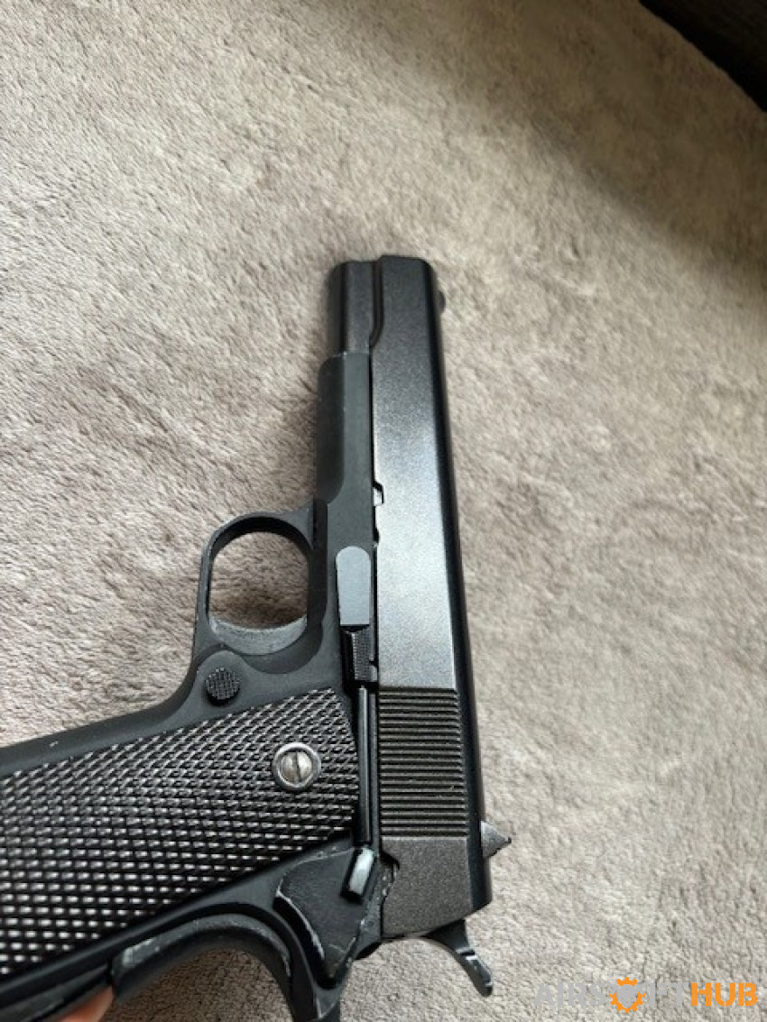 WE 1911 pistol - Used airsoft equipment