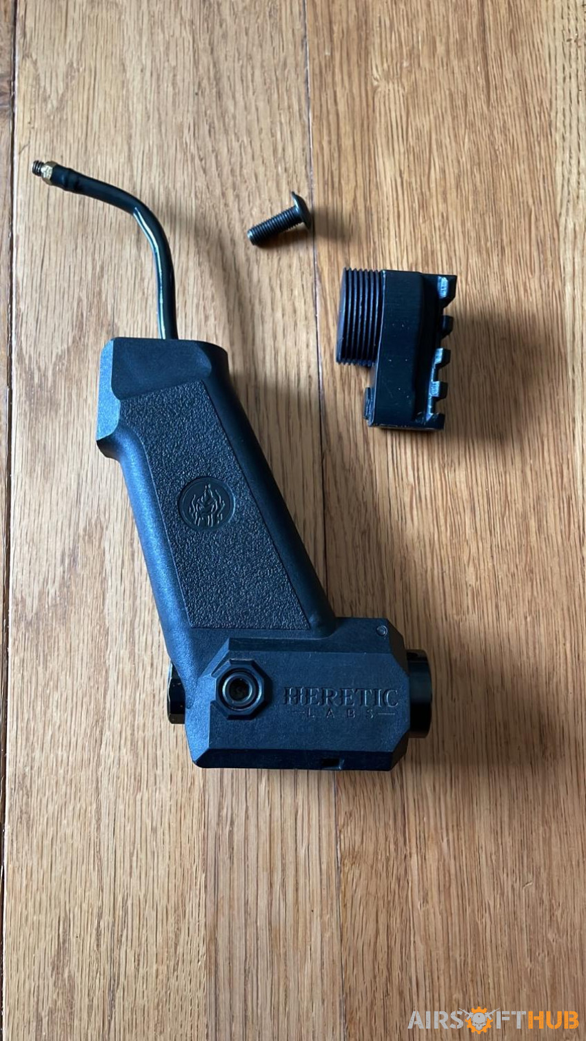 Heretic Labs Grip & Reg - Used airsoft equipment